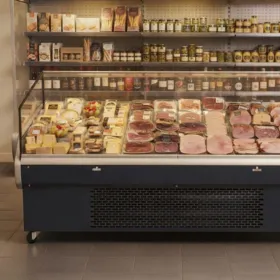 glass-door-island-chiller-grocery-store-chilled-food-display